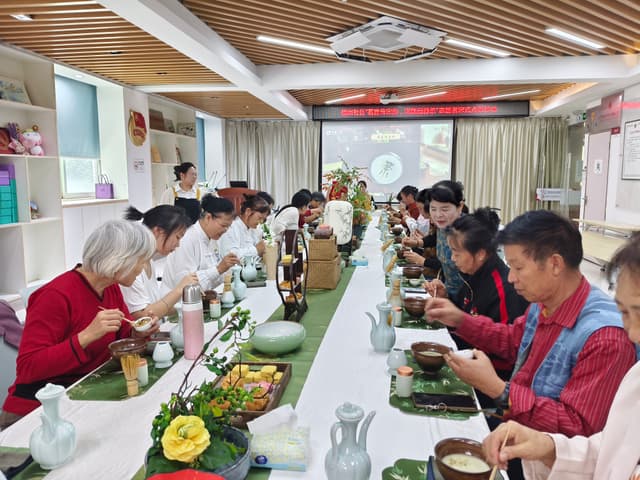 一盏宋式茶,拉近志愿心!壆岗点茶沙龙让团队 “心贴紧”